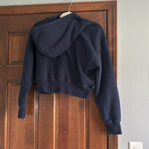 ARITZIA TNA sweatfleece cozy fleece boyfriend fit - Picture 2 of 3